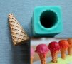 3D Вафлена фунийка за сладолед конус силиконов молд форма за фондан шоколад гипс сапун смола, снимка 1 - Форми - 25302772