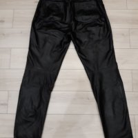 НОВ Черен кожен панталон от естествена кожа 100 % унисекс , снимка 1 - Панталони - 23455188