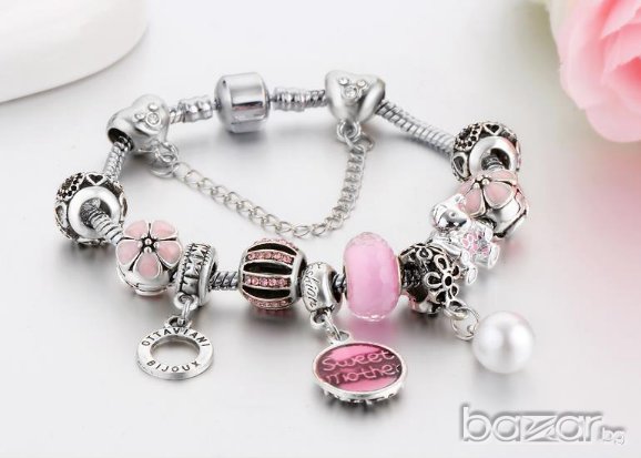 Гривна със сребърно покритие с талисмани Сладка майка, снимка 1