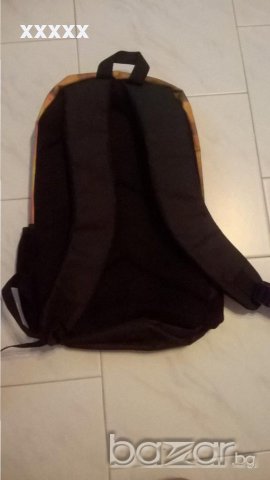 страхотна  ученическа раница с Маша , снимка 4 - Кенгура и ранички - 7024477