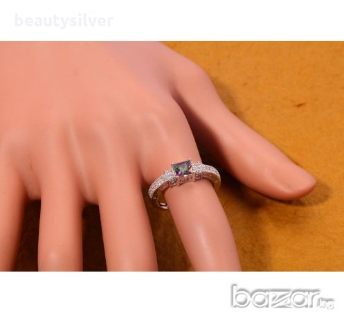 Стерлинги сребърен комплект обеци и пръстен Многоцветен Цирконий, снимка 2 - Бижутерийни комплекти - 20038015