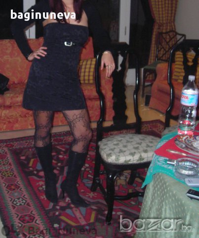 Секси черна рокля на Zаrа на цветя- М- Л размер, снимка 6 - Рокли - 9170963