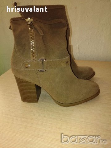 Разнообразие от Боти , снимка 2 - Дамски боти - 16391941