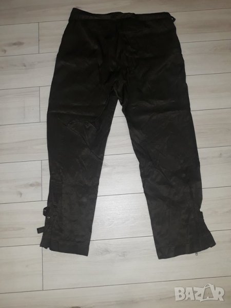 Спортен лъскав панталон маслено зелен марка Street ONE, снимка 1