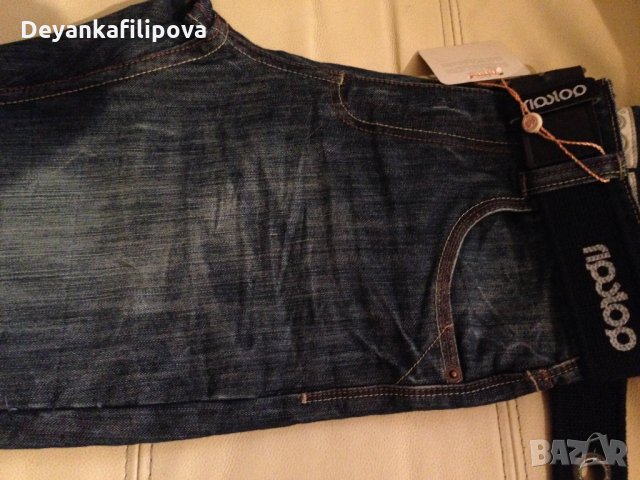 Нови маркови дънки намачкан ефект 10-11г, снимка 4 - Детски панталони и дънки - 23684578