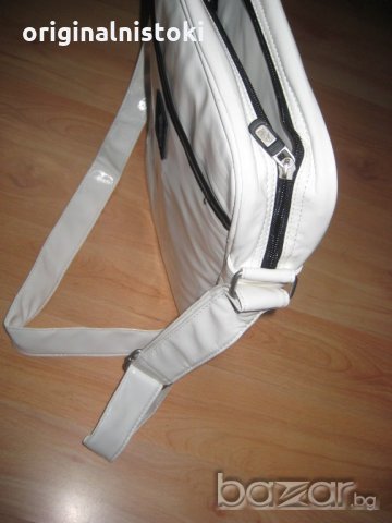 Бяла чанта еко кожа , снимка 5 - Чанти - 18595703