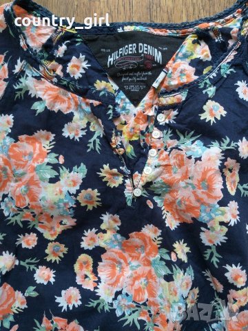 tommy hilfiger - страхотна дамска тениска КАТО НОВА