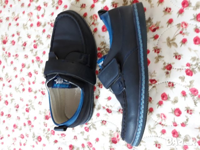 Обувки , снимка 2 - Детски обувки - 25250766