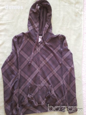 Кафяв дамски суичър BERSHKA, размер 28 М 