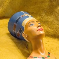 Нефертити. Царица. Египет. Ехнатон. Фараон., снимка 3 - Статуетки - 23532662