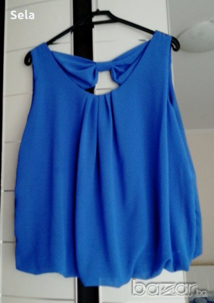 Актуален, красив топ с интересен гръб, снимка 1