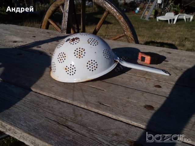 Емайлиран гевгир, снимка 6 - Антикварни и старинни предмети - 19301424