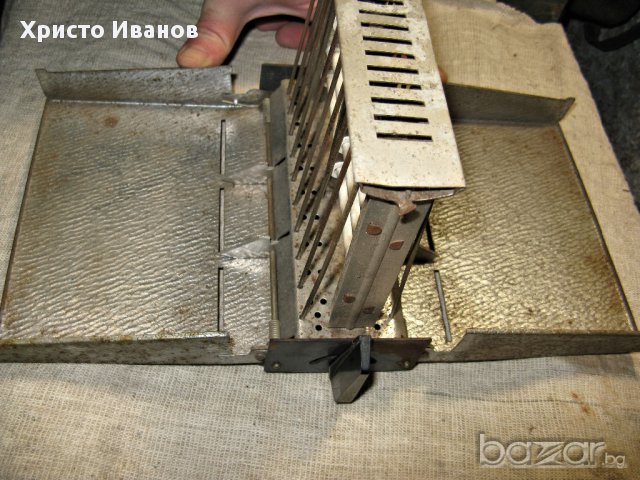 Немски ретро тостер от 1972 г. за колекционери