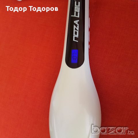 Четка и преса в едно / 2/1 / noza bec, снимка 2 - Аксесоари за коса - 14191740