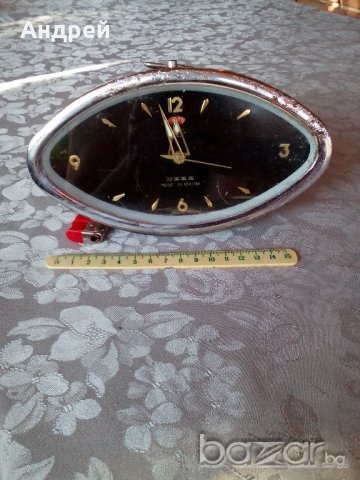 Часовник Diamond, снимка 1 - Антикварни и старинни предмети - 19008220