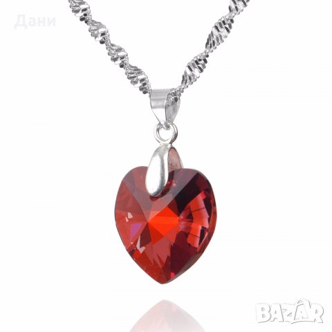 Сърце червено кристал сваровски , снимка 1 - Колиета, медальони, синджири - 23526356