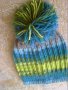 Ръчно плетена шапка с понпон , снимка 8