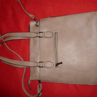 Италианска чанта - твърда - бежова - ПОСЛЕДНО НАМАЛЕНИЕ, снимка 4 - Чанти - 16642911