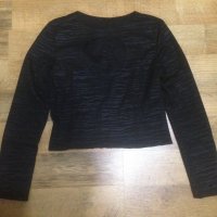 Къса блуза, снимка 1 - Блузи с дълъг ръкав и пуловери - 23466117