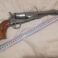 Рядък модел револвер Kolt 1860. Масивна, красива и рядка реплика на този каубойски револвер,пистолет, снимка 5 - Бойно оръжие - 21274568