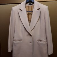 Кремаво палто  , снимка 1 - Палта, манта - 20409107