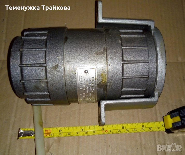 Продавам Руски Електродвигател тип АВЕ-052-4МУЗ, снимка 1