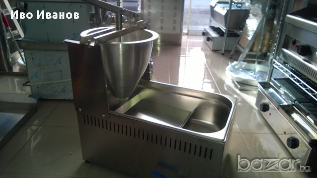 Продавам машина за казанлъшки понички на газ, снимка 2 - Обзавеждане на кухня - 13840591