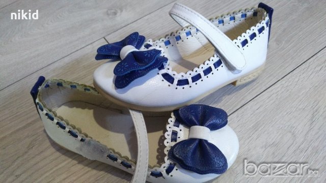 Детски балеринки пантофи сандали бели синя панделка, снимка 3 - Детски сандали и чехли - 21473268