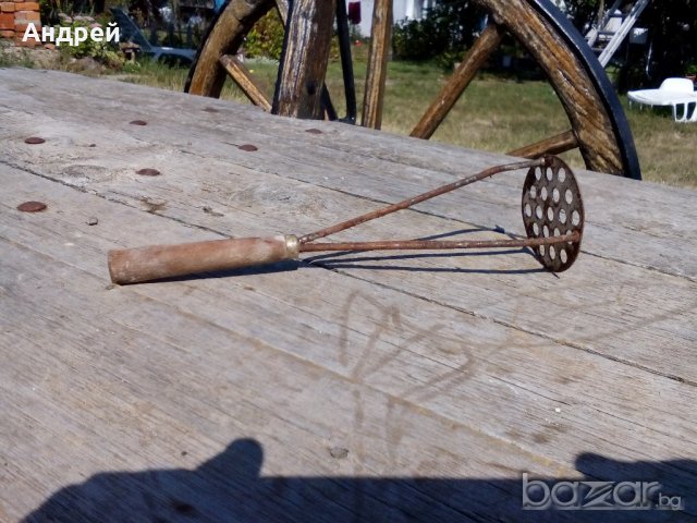 Кухненски инструмент, снимка 1 - Антикварни и старинни предмети - 19254123