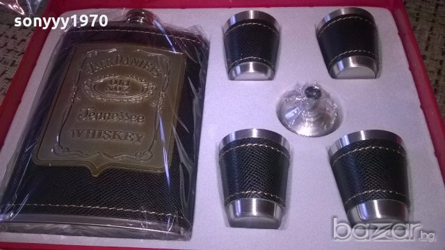 jack daniels-нов подаръчен комплект, снимка 2 - Антикварни и старинни предмети - 18226036