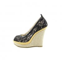 Италиански стилни обувки с платформа и черна дантела, снимка 1 - Дамски елегантни обувки - 24396349