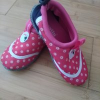 Аква обувки, снимка 1 - Детски гуменки - 25745988