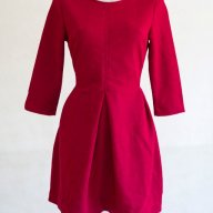 Къса червена рокля с плохи марка by Hellene - XL, снимка 2 - Рокли - 18187651