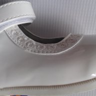 Детски обувки за момиче, лачени със стелка и  хастар от естествена кожа, ортопедични, снимка 4 - Детски маратонки - 10300654