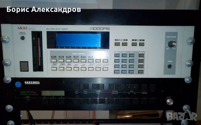 Студиен семпъл плеър AKAI, снимка 1