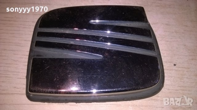 seat-made in spain-10х9см-емблема-внос швеицария