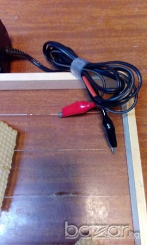 Траф за лепене на восъчни основи.15 v., снимка 2 - Ключове, контакти, щепсели - 20535856