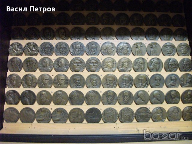 Колекция от съветски юбилейни медали - плакети, снимка 1