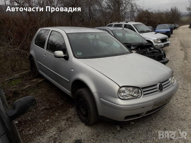 VW Golf 4, 1.6 i, 99 г на части, снимка 4 - Автомобили и джипове - 24277632