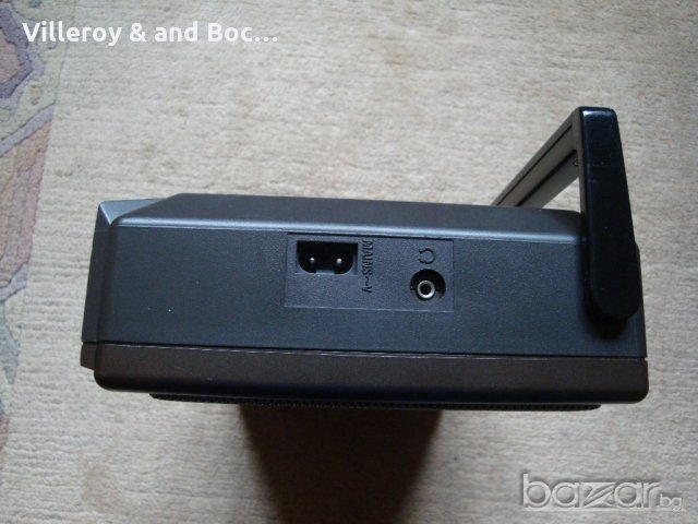 GRUNDIG Concert BOY 225, снимка 11 - Радиокасетофони, транзистори - 20086182