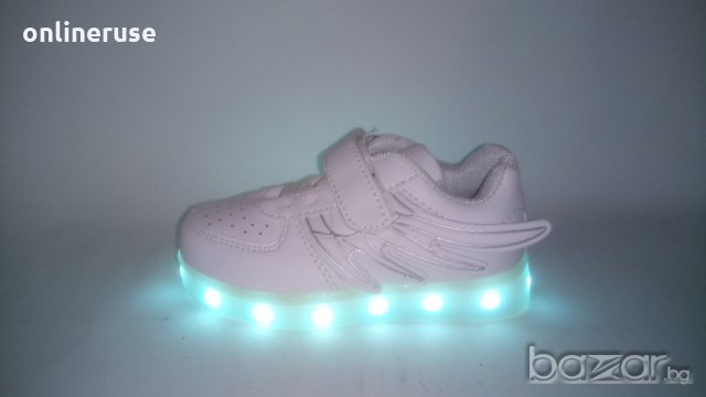 Детски маратонки светещи (крила) USB - зареждане, снимка 3 - Детски маратонки - 19136172
