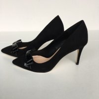 Елегантни черни велурени обувки Kurt Geiger номер 37 и номер 40, снимка 2 - Дамски обувки на ток - 24280076