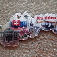 магнит4ета от Братислава, снимка 4 - Колекции - 25174899