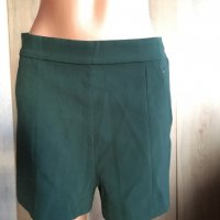 Къси панталонки Hm с висока талия,42 размер(л),петролено зелен цвят, снимка 1 - Къси панталони и бермуди - 26100691