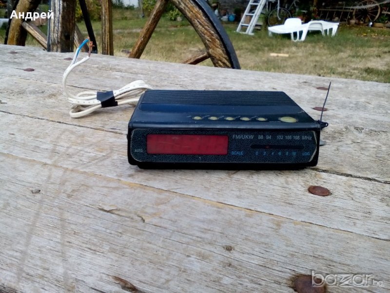 Радиочасовник, снимка 1