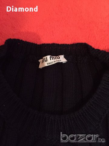 100 % Miu Miu оригинален дамски пуловер / подарък пола 100% Valentino, снимка 3 - Блузи с дълъг ръкав и пуловери - 15735696