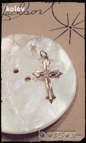 Златен кръст - троица с цирконий - 1.56 грама 14 карата , снимка 2 - Колиета, медальони, синджири - 19390778