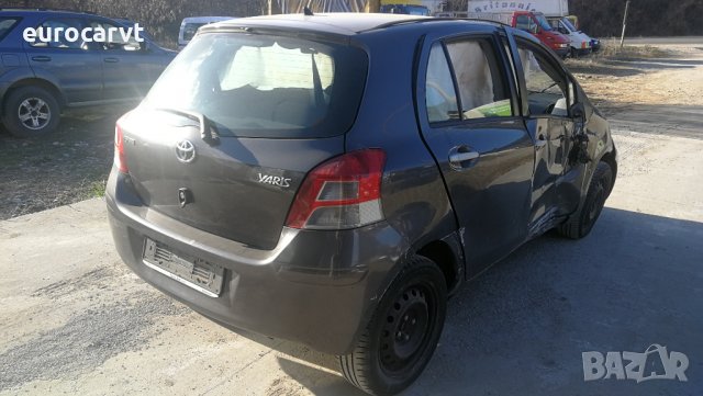 на части Toyota Yaris, снимка 5 - Автомобили и джипове - 24607162