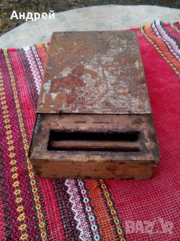 Старинна пчеларска хранилка, снимка 2 - Антикварни и старинни предмети - 24279488