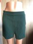Къси панталонки Hm с висока талия,42 размер(л),петролено зелен цвят, снимка 1 - Къси панталони и бермуди - 26100691